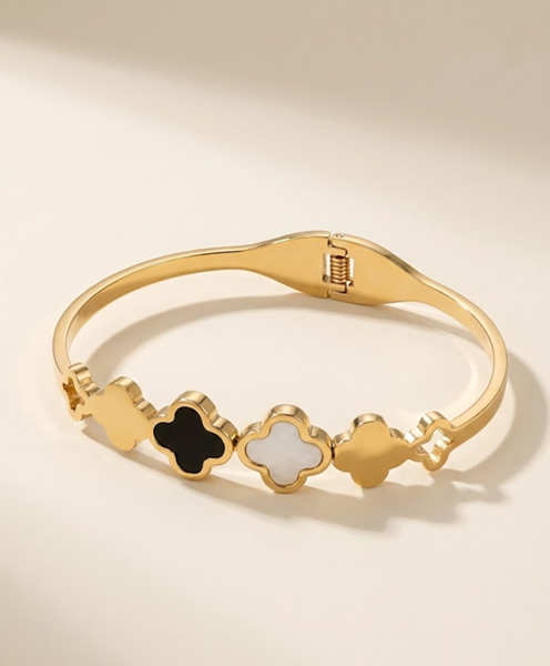 Aurline Clover Line Bracelet