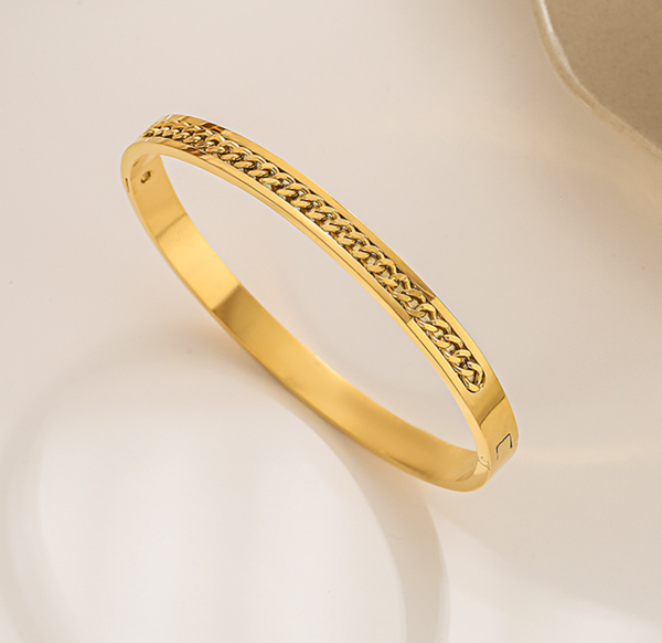 Bracelet - Linked Edge Gold