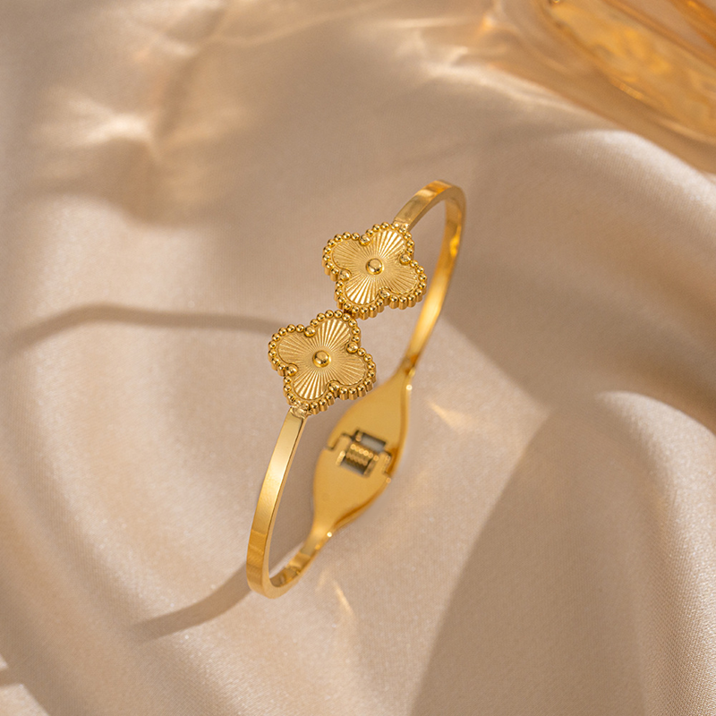 Bracelet – Aurelia Clover Duo