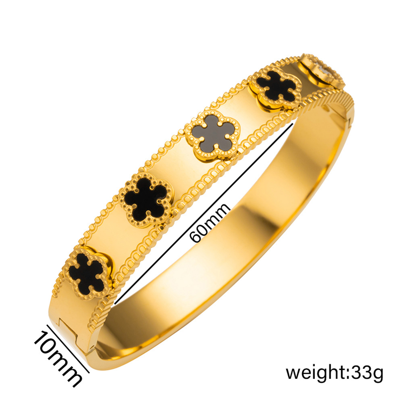 Bracelet – Solene Black Clover