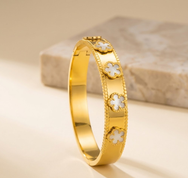 Bracelet – White Clover Gold