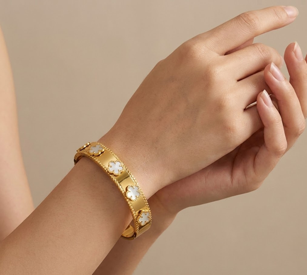Bracelet – White Clover Gold