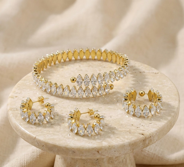 Obsidia Three-Piece Jewellery Set