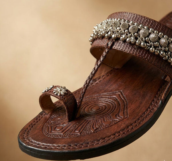 Silver Crest Kolhapuri