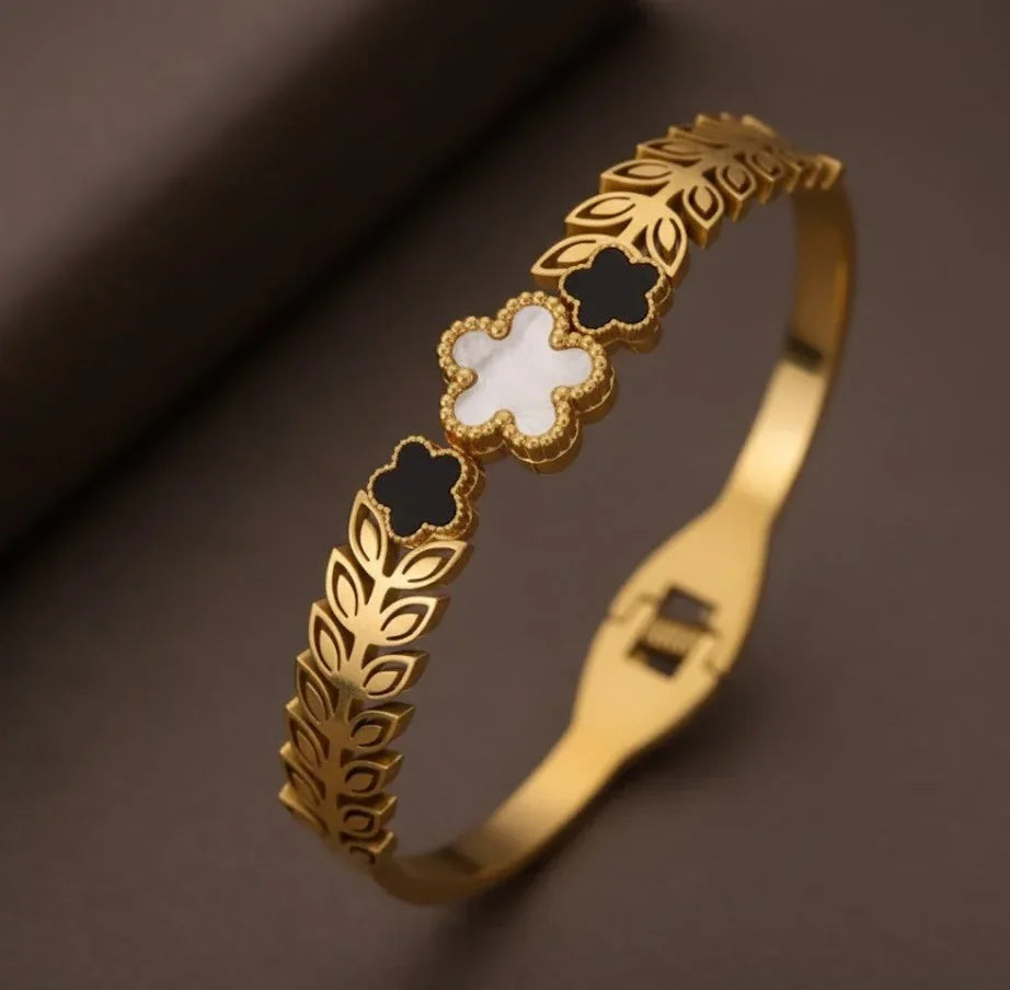 Bracelet - Fleur Clover Royale Bangle