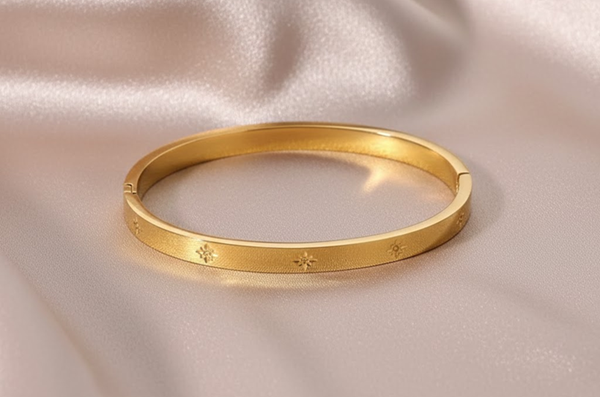 Bracelet - Celeste Classic Bangle