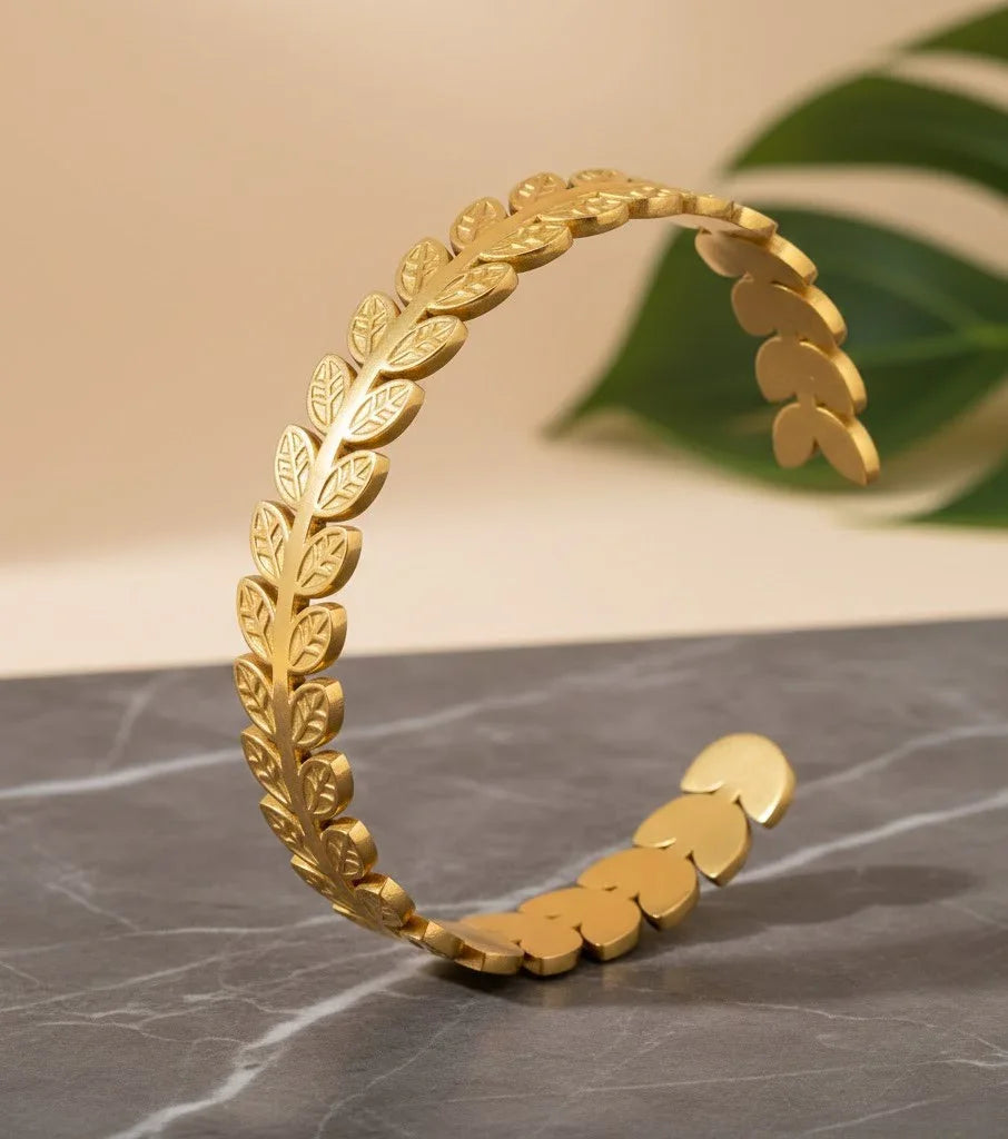Bracelet - Gilded Laurel Leaf Cuff