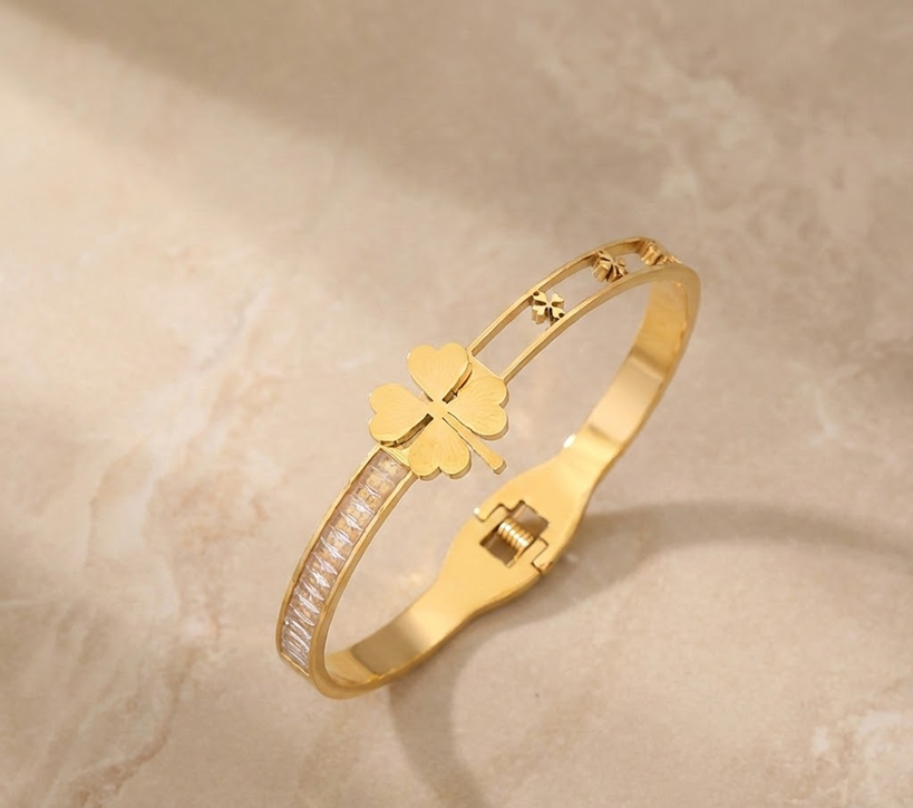 Bracelet – Petite Clover Gold