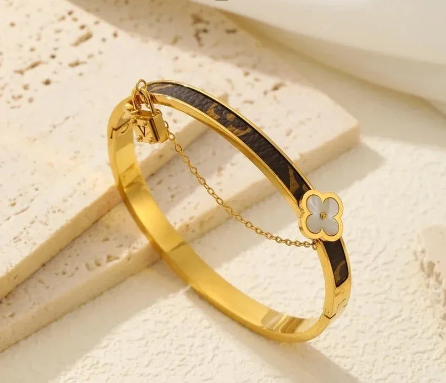 Bracelet - Aurelia Clover Chain Bangle