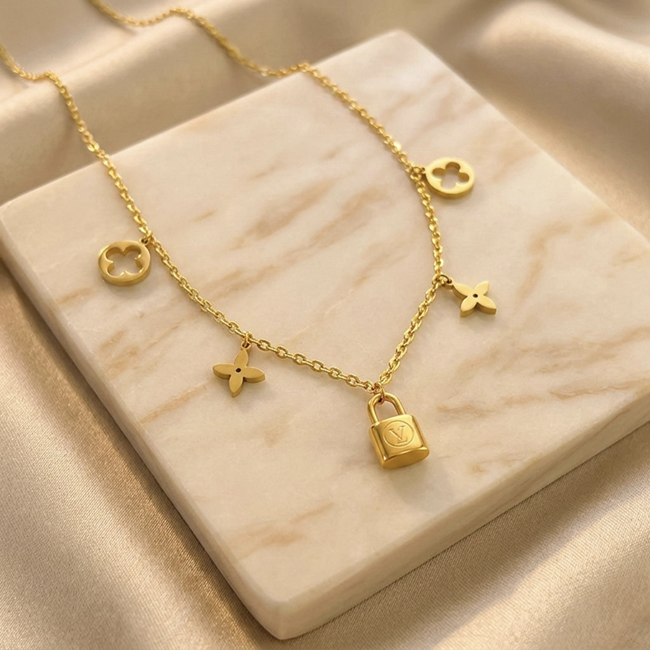 Lockera Charm Necklace