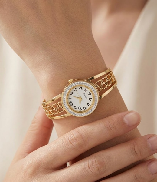 Amora Royale Heart Bangle Watch