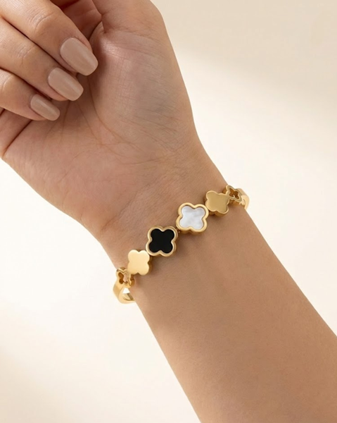 Aurline Clover Line Bracelet