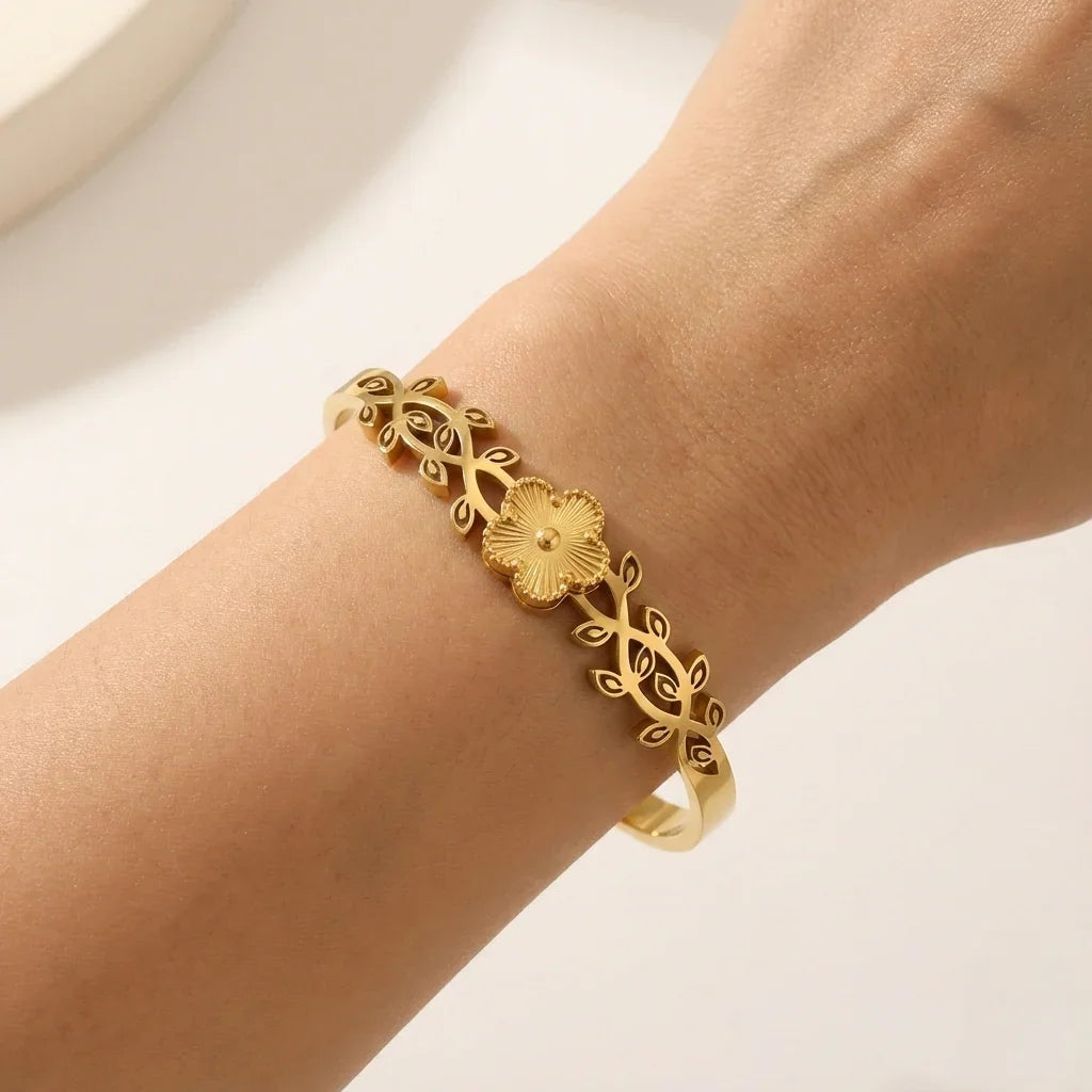 Bracelet - Empress Soleil Gold Bangle