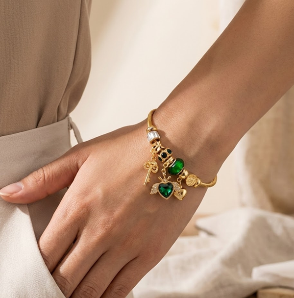 Bracelet - Heart & Key Charm