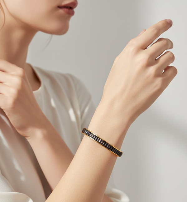 Bracelet - Midnight Line Gold