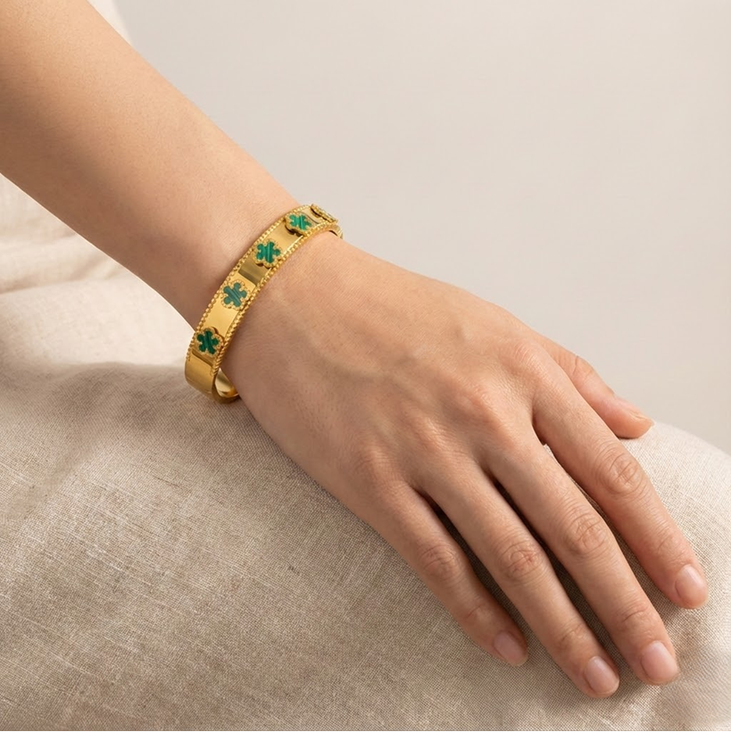 Bracelet – Green Clover Gold