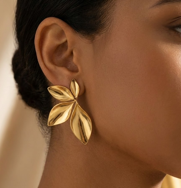 Earring - Aurora Leaf