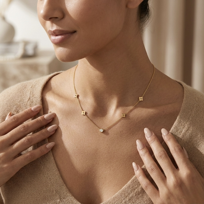 Florena Clover Zirconia Necklace