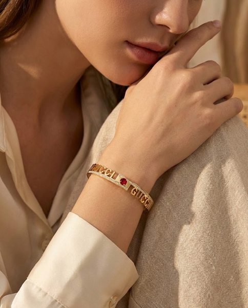 Gemline Text Gold Bracelet