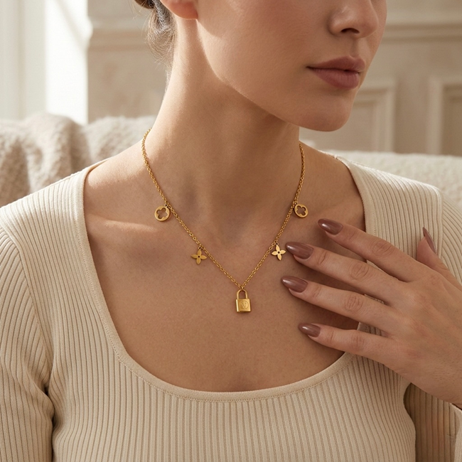 Lockera Charm Necklace