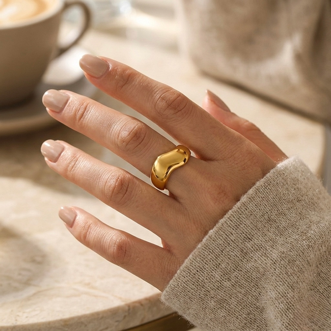 Velora Sculpted Dome Ring