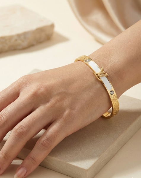 Bracelet - Virelle Crystal Bar