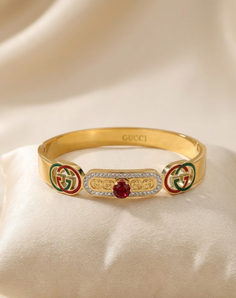Regalia Medallion Gold Bracelet