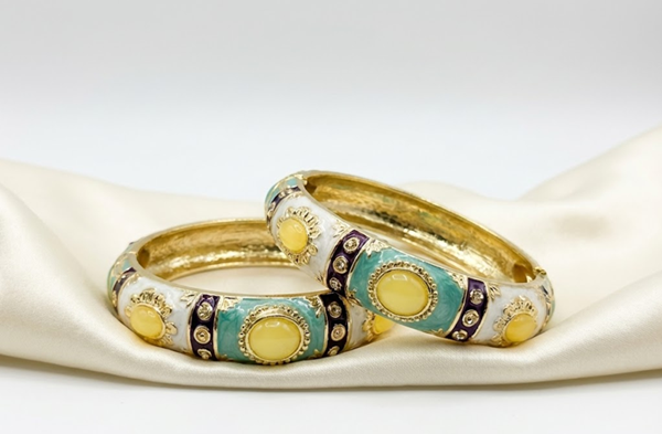 Celestia Enamel Stone Kada